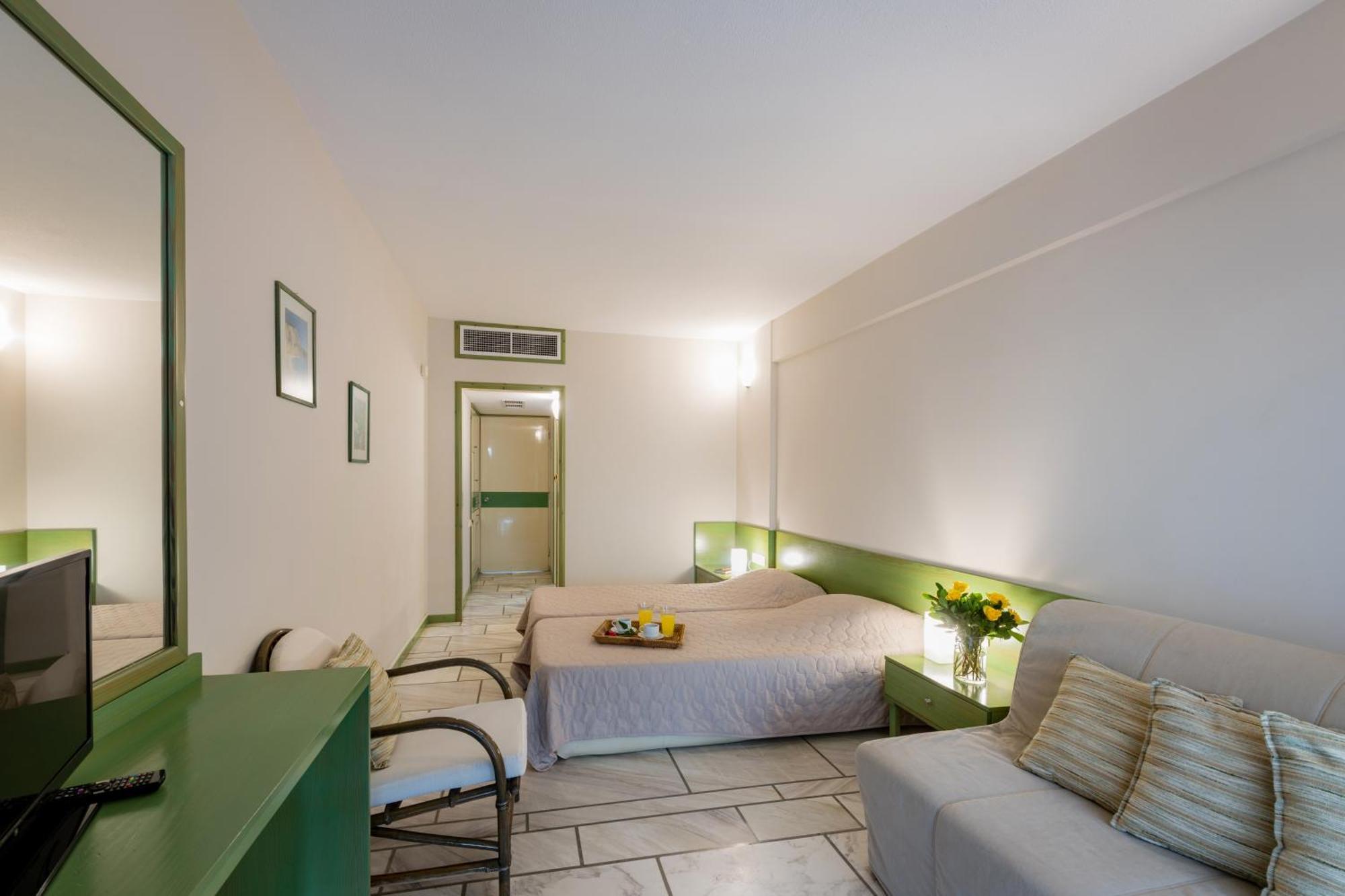 Hotel Pavlina Beach Niforeika Esterno foto