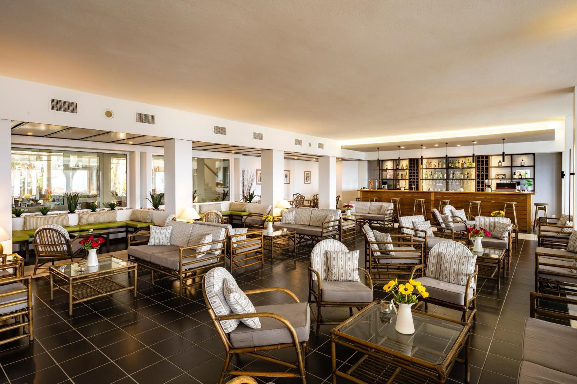 Hotel Pavlina Beach Niforeika Esterno foto