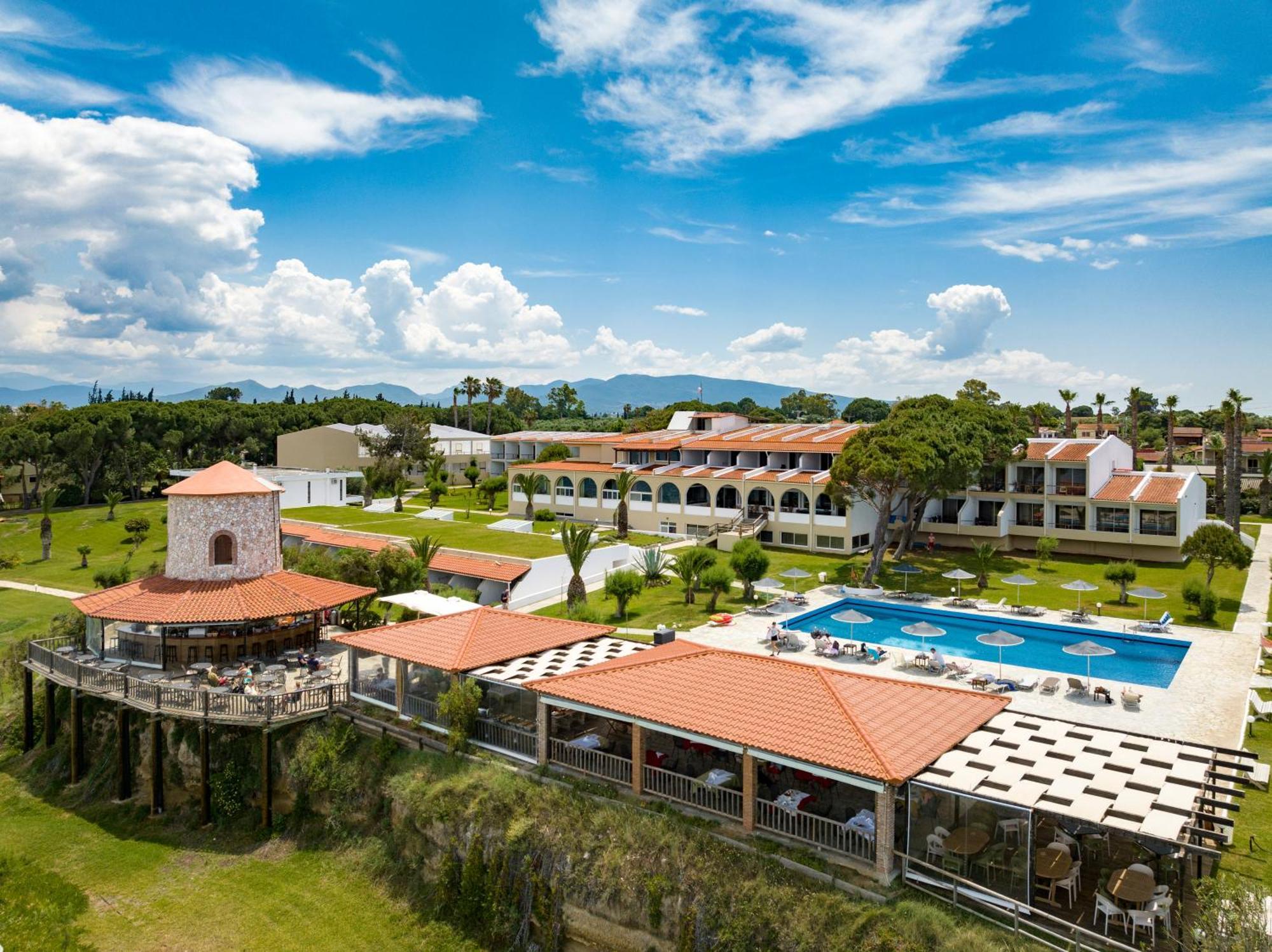 Hotel Pavlina Beach Niforeika Esterno foto